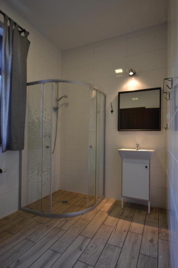Sleepwell Apartments Legnica Extérieur photo