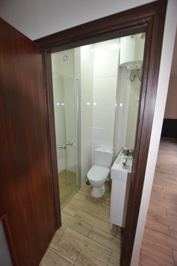 Sleepwell Apartments Legnica Extérieur photo